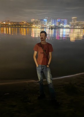 Евгений из Омска 38 лет