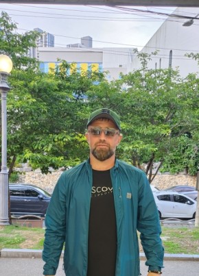 Сергей из Москвы 43 года