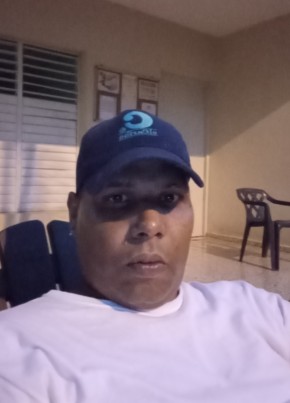 Randy из Santiago de los Caballeros 39 лет