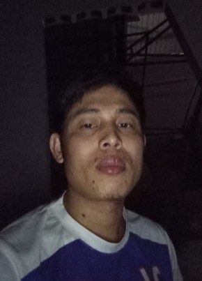 Thai Lin из Singapore 24 года