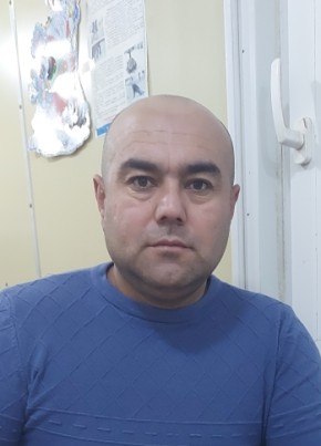 Назар Турахонов из Асеновграда 37 лет