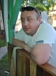 Den, 39  , Yekaterinburg