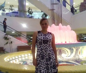 Марина, 47 лет, Алматы