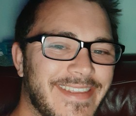 Joe, 30, Sarnia