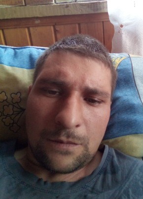 Миша, 33, Россия, Калуга