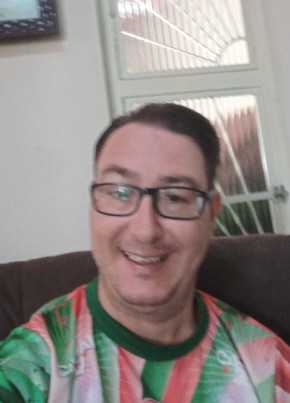 Hildebrando, 47, Brazil, Sao Jose dos Campos