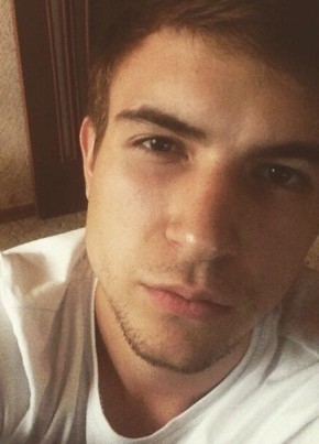 Андрей из Луганска 31 год