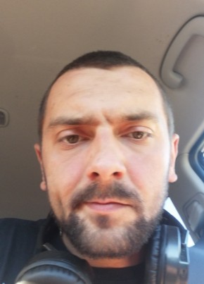 Oleg, 35, Russia, Saint Petersburg