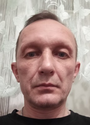Антон из Москвы 51 год
