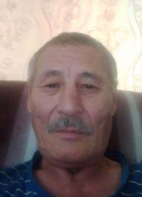 Сергей из Копейска 64 года