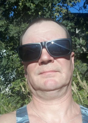 Yuriy, 47, Russia, Volkhov