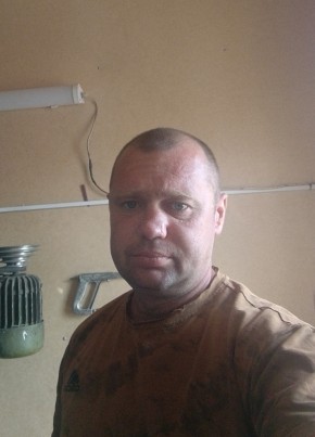 Сергей из Багана 41 год