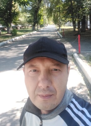 Рустам из Новоузенска 36 лет