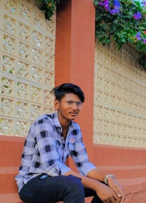 Abuzar Shaikh mu, 19, India, Bhusāwal