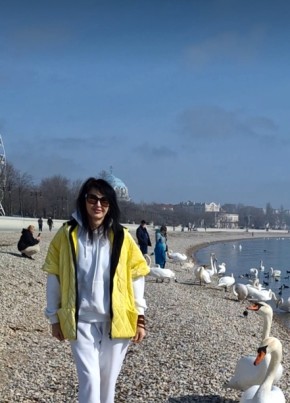 Marina, 56, Russia, Yevpatoriya