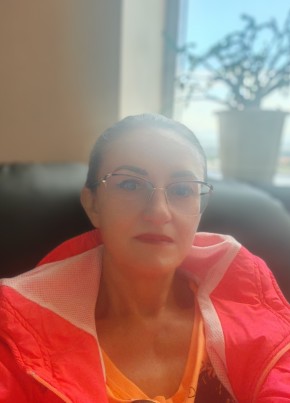 Ирина из Новокуйбышевска 52 года