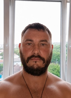 Andrei из Chişinău 40 лет