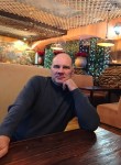 Oleg, 47, Yekaterinburg