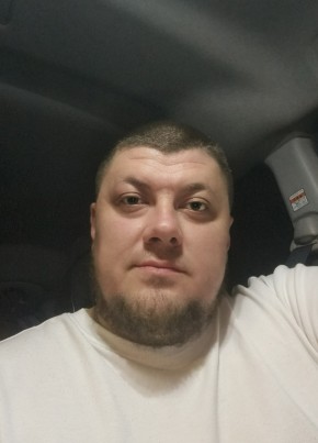 Максим из Красноярска 39 лет