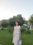 Yulenka, 40, Moscow