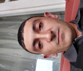 Sanya, 33, Chambarak