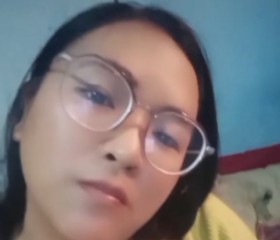 Linda, 35, Jakarta