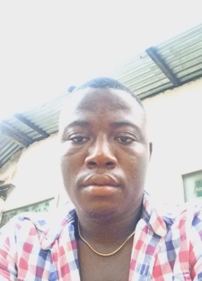 zachariah Yanbor, 30, Liberia, Monrovia