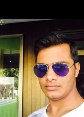 amar, 36, Repubblica Italiana, Boretto