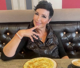 Svetlana, 57, Coquitlam