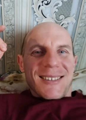 Дмитрий из Ростова-на-Дону 40 лет