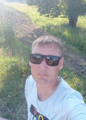 Andrey, 35, Россия, Зеленодольск
