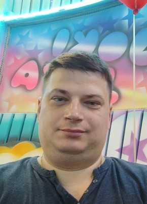 Иван, 43, Россия, Березайка
