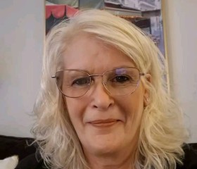 Anna Marie, 73, Dogbo