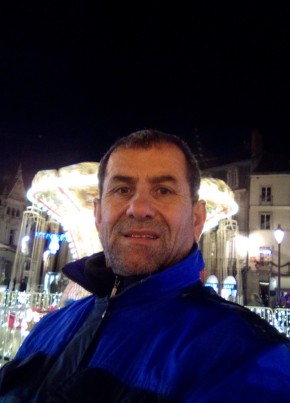 Hervé, 60, République Française, Dijon