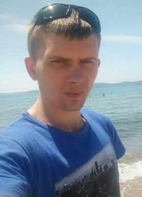 Виталий из Уссурийска 39 лет