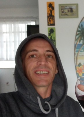 MARCOS, 43, República Federativa do Brasil, Blumenau