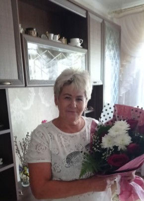 Галина, 61, Россия, Оренбург