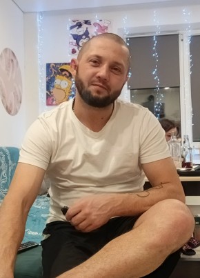 Алексей из Челябинска 35 лет