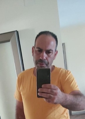 Sami Ish из אֵילִיָּה קַפִּיטוֹלִינָה 51 год
