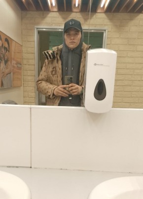 Дмитрий из Пионерския 22 года