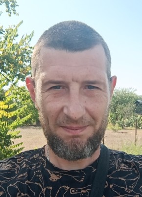Василий из Ростова-на-Дону 44 года
