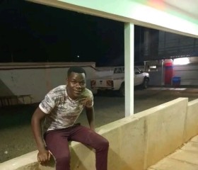 Maxwell, 24 года, Kisumu