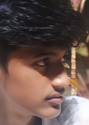 Naveen, 18, India, Hyderabad