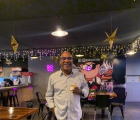 Jorge Enrique, 53, Maracay