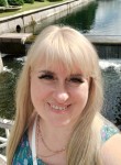 Irina, 42, Saint Petersburg