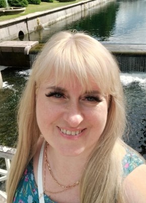 Irina, 42, Russia, Saint Petersburg