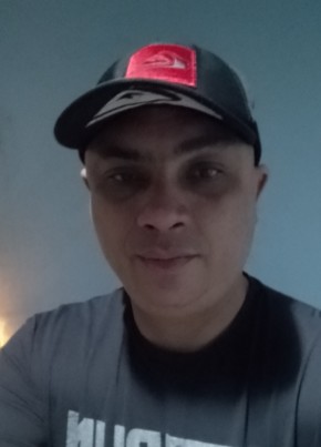Carlos, 50, República Federativa do Brasil, São Paulo capital