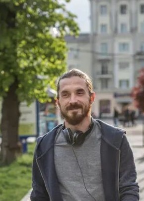 Иван, 38, Россия, Феодосия