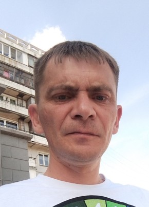 Владимир из Новокузнецка 46 лет