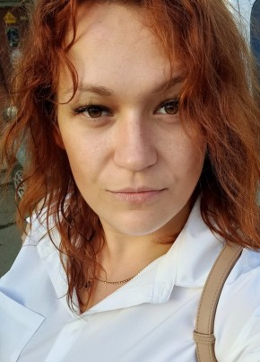 Алёна, 30, Россия, Сыктывкар